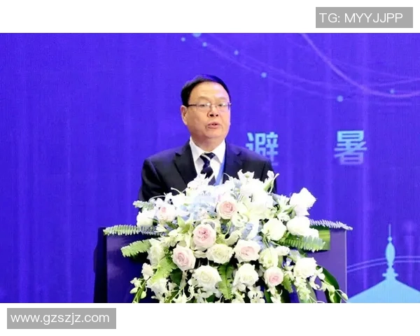 s15电竞专访黄丽揭秘英雄联盟成功秘诀与未来发展趋势