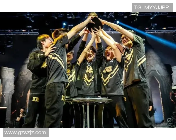 RNG在英雄联盟灵活性排行榜中荣登第八名展现强大实力与潜力实时新闻 RNG在英雄联盟灵活性排行榜中荣登第八名展现强大实力与潜力实时新闻